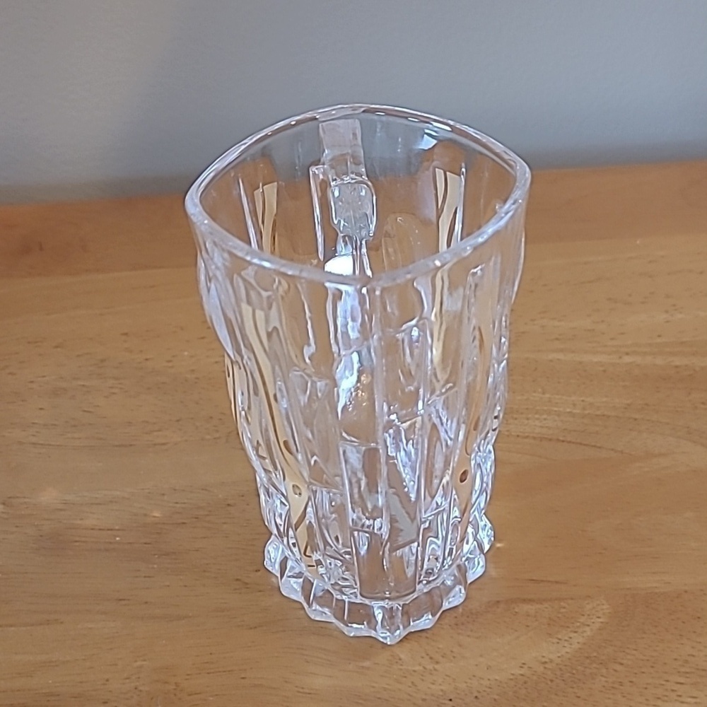 STUNNING Clear Glass Demitasse Mugs With Gold Tone Detail, Set of 6 Mugs - Picture 7 of 16
